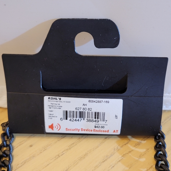 Artistic NWT Simply Vera Vera Wang Necklace - Picture 2 of 3